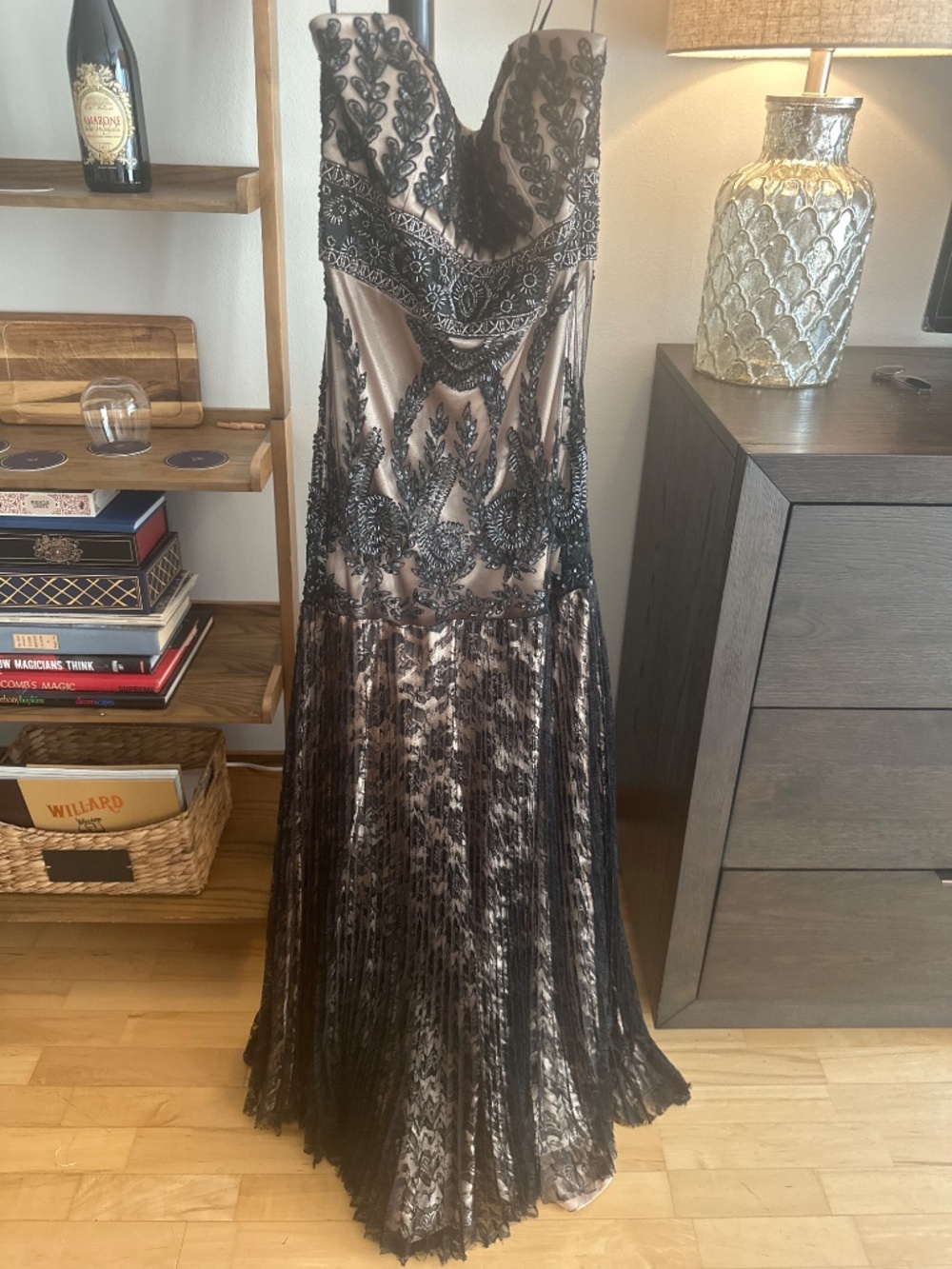 SEXY Art Deco Sue Wong vintage dress size 6 beaded gold and satin lace bodycon - Picture 5 of 7